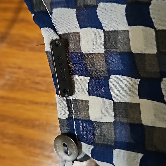 Mexx Sleeveless Blouse - Picture 4 of 6